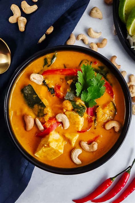 Vegan Thai Red Curry with Kabocha Squash & Tofu (Quick & Easy)