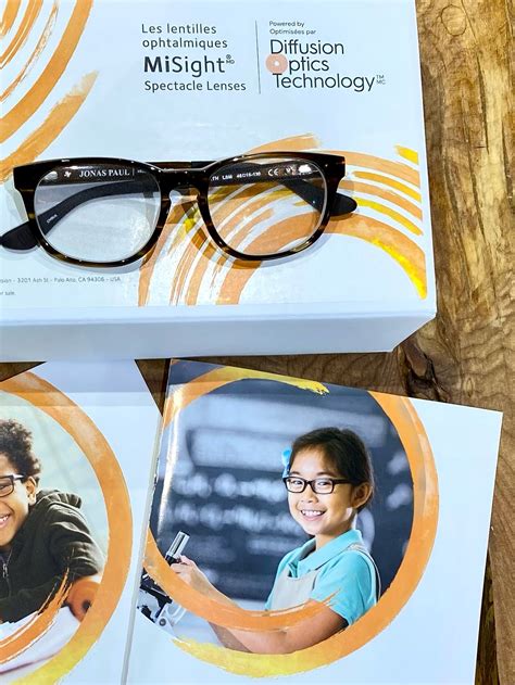 Misight Glasses for Myopia Management | Misight Spectacle Lenses