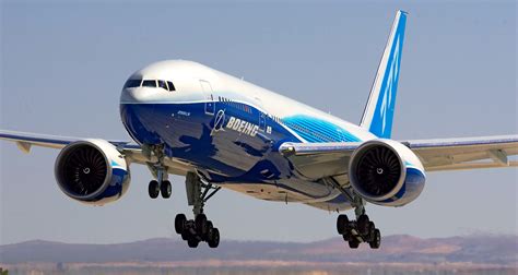 El Boeing 777 se convierte en el avión de fuselaje ancho más vendido de ...