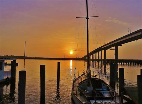 Apalachicola Bay at sunset Old Florida, Florida Home, Apalachicola ...