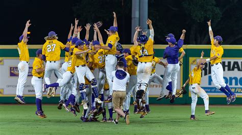 Lsu Baseball - LSU baseball star Chris Sciambra joining Nicholls St ...