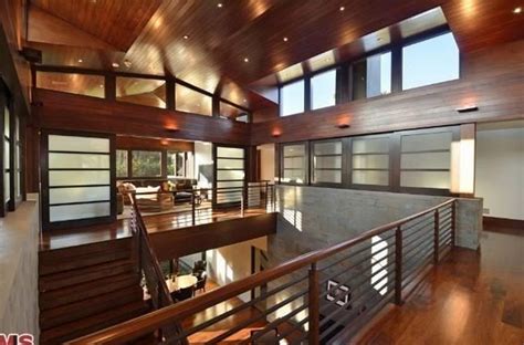 Celebrity House: Matt Damon’s Mansion in Pacific Palisades | News and ...