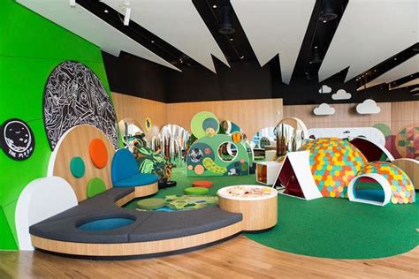 Pin by Christopher Cummings on Exhibits - Maximalist | Melbourne museum ...