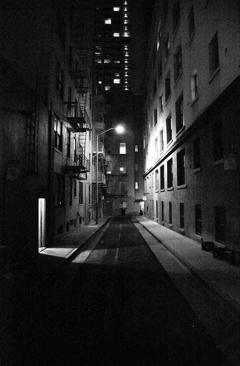 San Francisco Noir (Published 2014) | Film noir photography, White ...