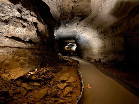 Extended Historic Tour (Self Guided) Mammoth Cave - Right Kind Of Lost