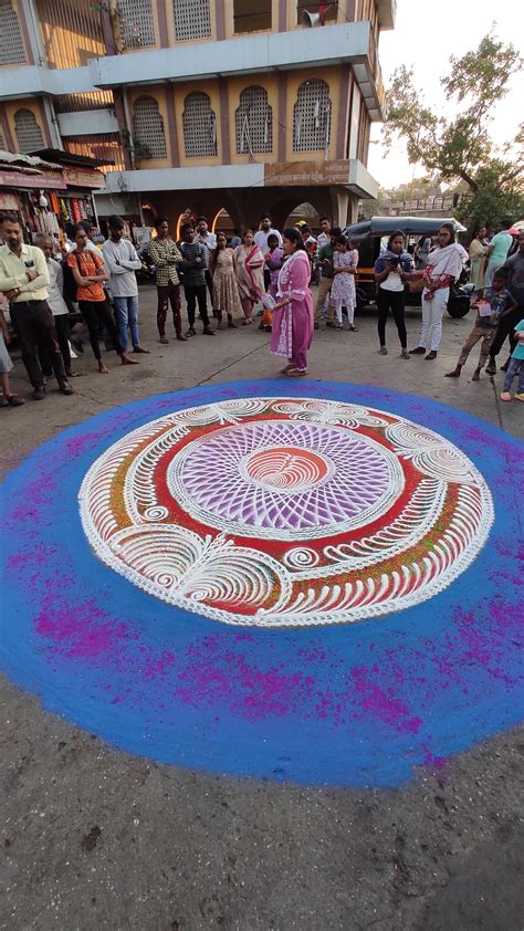 Wonderful Rangoli at Panchvati Ghat by this amazing artist (May 22) : r ...