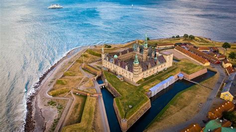 Hamlet's Kronborg Castle - Helsingør / Elsinore - Denmark - 4K - YouTube