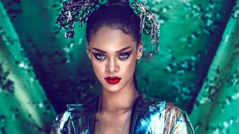 Rihanna - Biography, Height & Life Story | Super Stars Bio