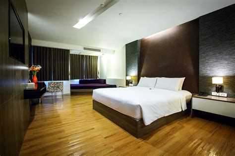 Trinity Silom Hotel Rooms: Pictures & Reviews - Tripadvisor