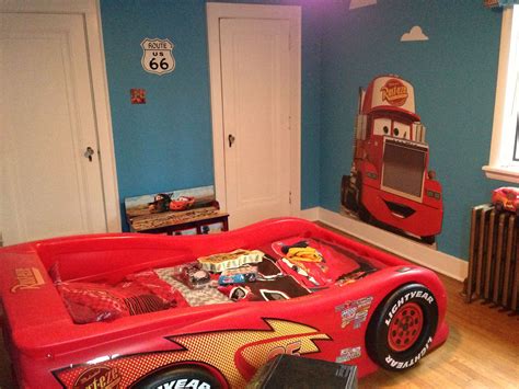 Disney Cars bedroom | Decoracion habitacion niño, Camas de carros ...