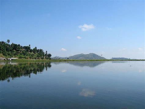 Loktak Lake: The Largest Freshwater Lake in India (2022)