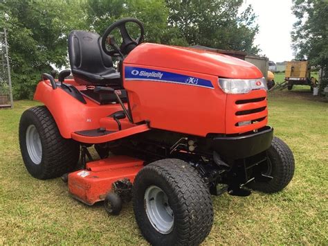 Simplicity Legacy Diesel Tractor Mower, c/w grass collector, 3 point ...