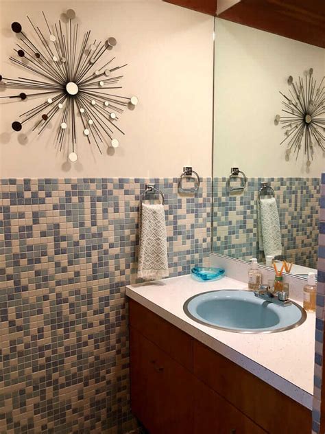 Mosaic bathroom tiles - 3 unique designs in Kim's 1962 house - Retro ...