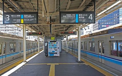 Best Train Lines for Living in Tokyo: The Tozai Line - GaijinPot