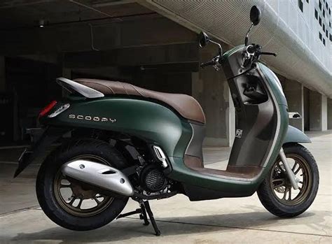 Intip Spesifikasi Honda Scoopy Prestige 2023, Performa Handal Desain ...