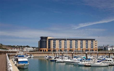 Radisson Blu Waterfront Hotel, Jersey, Jersey | Hoteles en Despegar