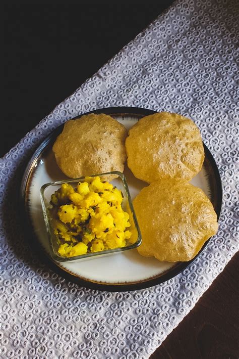 Maharashtrian Poori Bhaji - Spice Up The Curry