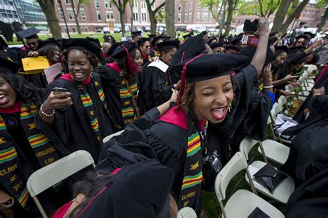 Black Harvard Students Hold Their Own Commencement Ceremony | Edify