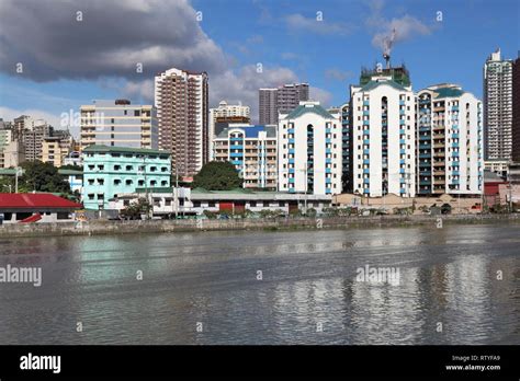 Pasig city hi-res stock photography and images - Alamy