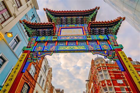 Chinatown Gate in London - See the Grand Entrance to London’s Vibrant ...