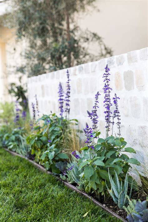 Cobblestone Beauty - Garden Studio