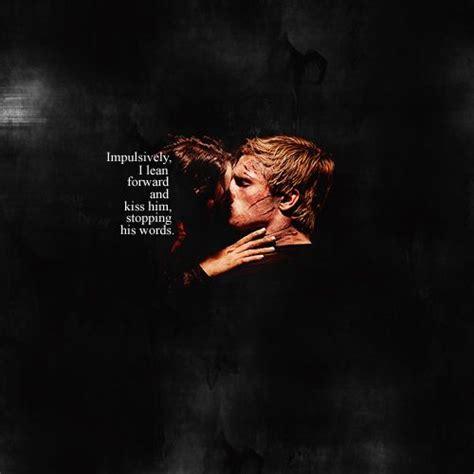 Peeta Mellark and Katniss Everdeen Fan Art: Peeta and Katniss kiss ...