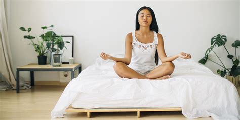 5 Guided Sleep Meditation To Go To Sleep - TheMeditationGuides