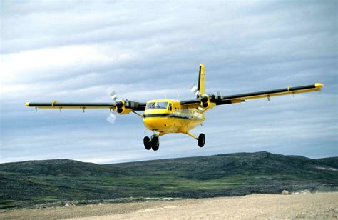 De Havilland Canada DHC-6 Twin Otter picture #03 - Barrie Aircraft Museum