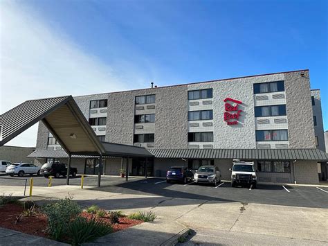 Red Roof Inn Dunbar - UPDATED Prices, Reviews & Photos