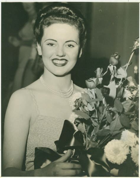 Aunt Mabel at a beauty contest | Beauty contest, Beauty, People