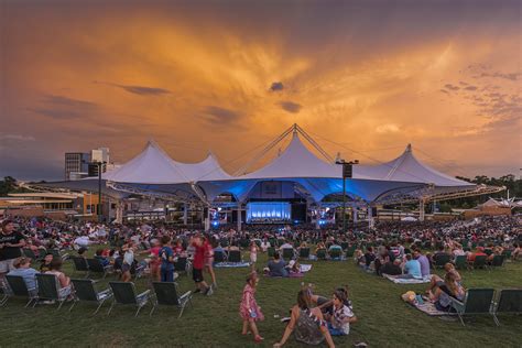 Where to Enjoy Live Music Outdoors in The Woodlands