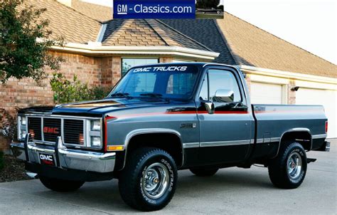 1987 GMC Sierra Classic - Matt Garrett