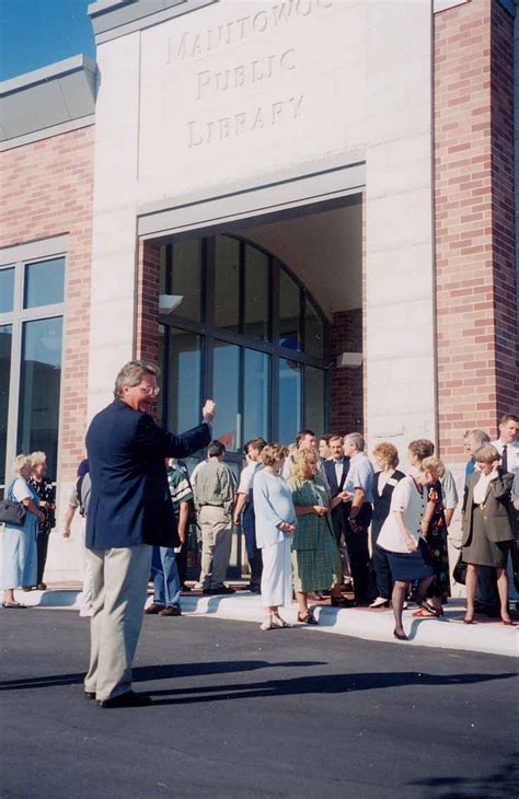 Manitowoc Public Library History | Manitowoc Public Library