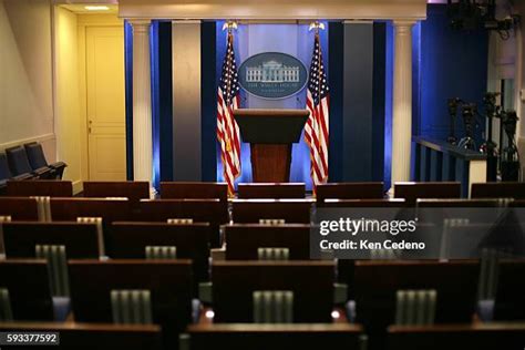 White House Podium Photos and Premium High Res Pictures - Getty Images