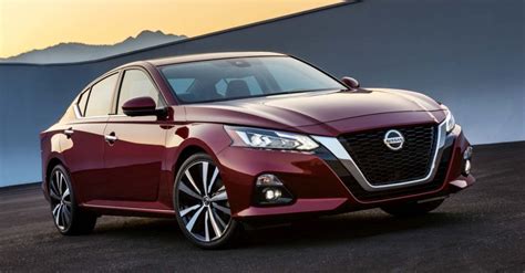 The New Nissan Altima Keeps the Sedan Alive - Top Rated Dealers