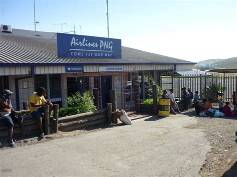 Port Moresby Airport | The Airlines PNG office at Port Mores ...