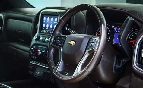 India's one and only Chevrolet Silverado 2500 HD luxury pick up truck ...