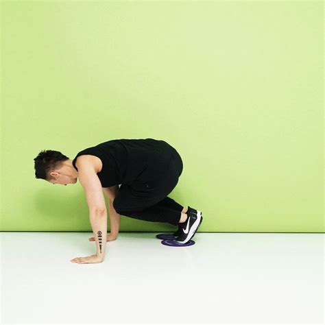 11 Slider Exercises That Will Challenge Your Core in New Ways in 2020 ...