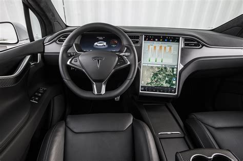 Tesla Model X P90D es la SUV más rápida que hemos probado