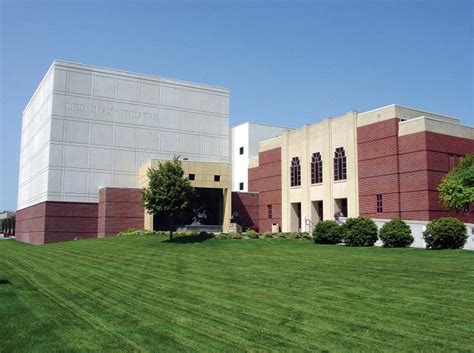 Hastings, Nebraska: Hastings Museum Of Natural and Cultural History ...