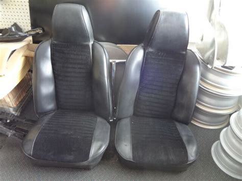 Triumph TR6 1970 seats set | eBay