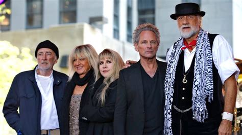 Fleetwood Mac members announce new album - without Stevie Nicks | Ents ...