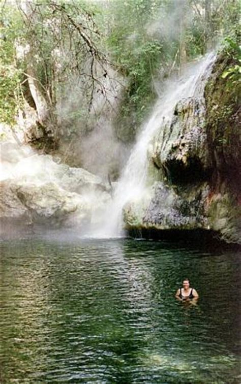 El Paraiso Hot Waterfall