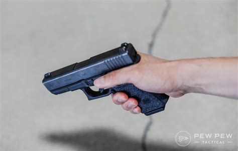 How to Properly Shoot a Handgun or Pistol - Pew Pew Tactical