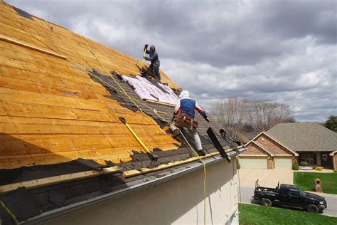 What Is Causing Your Roof Shingles To Buckle?