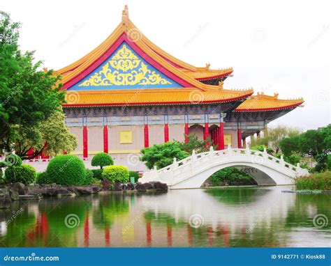 Classic Chinese Architecture Stock Image - Image: 9142771