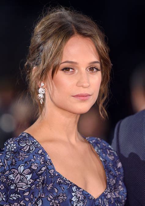 Proof that Swedish Actress Alicia Vikander Can Wear Any Hairstyle ...