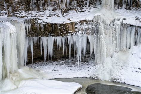 Where to See Frozen Waterfalls Near Cleveland this Winter