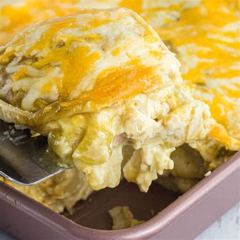 Green Chili Chicken Enchilada Casserole ⋆ Real Housemoms