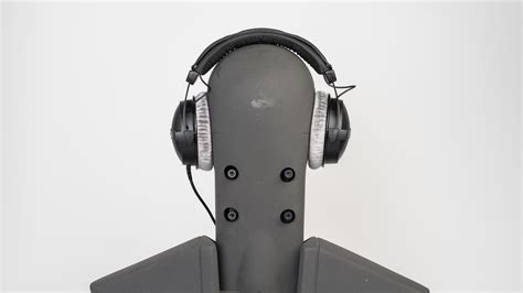 Beyerdynamic DT 770 PRO Review - RTINGS.com